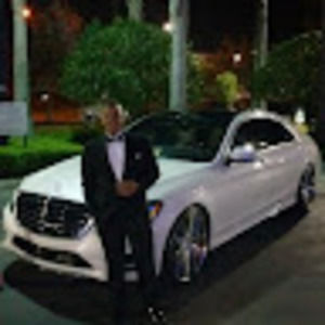 Meet your Posher, Adriano